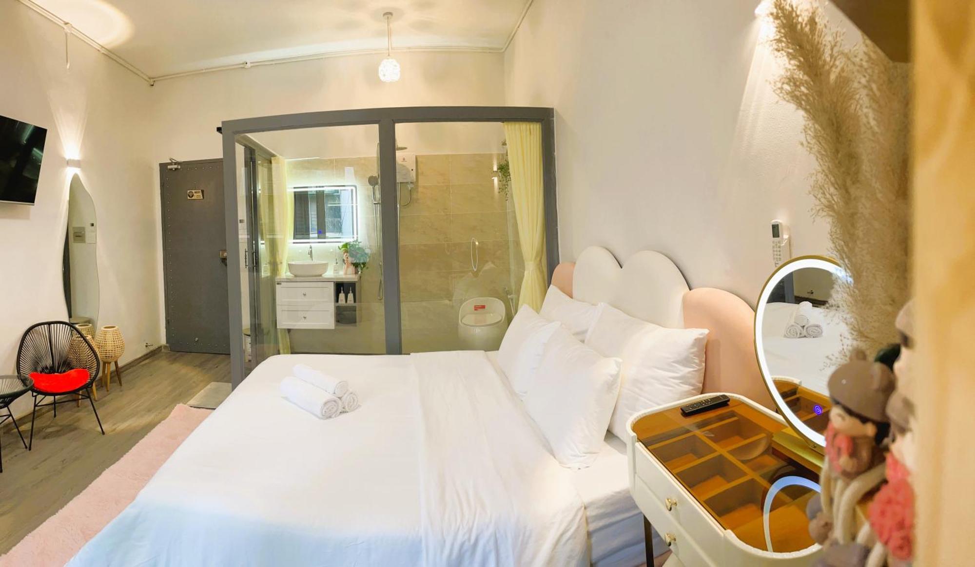 6Even Hotel - Have A Staycation In The Cafe Apartments Building Ho Şi Min Exterior foto