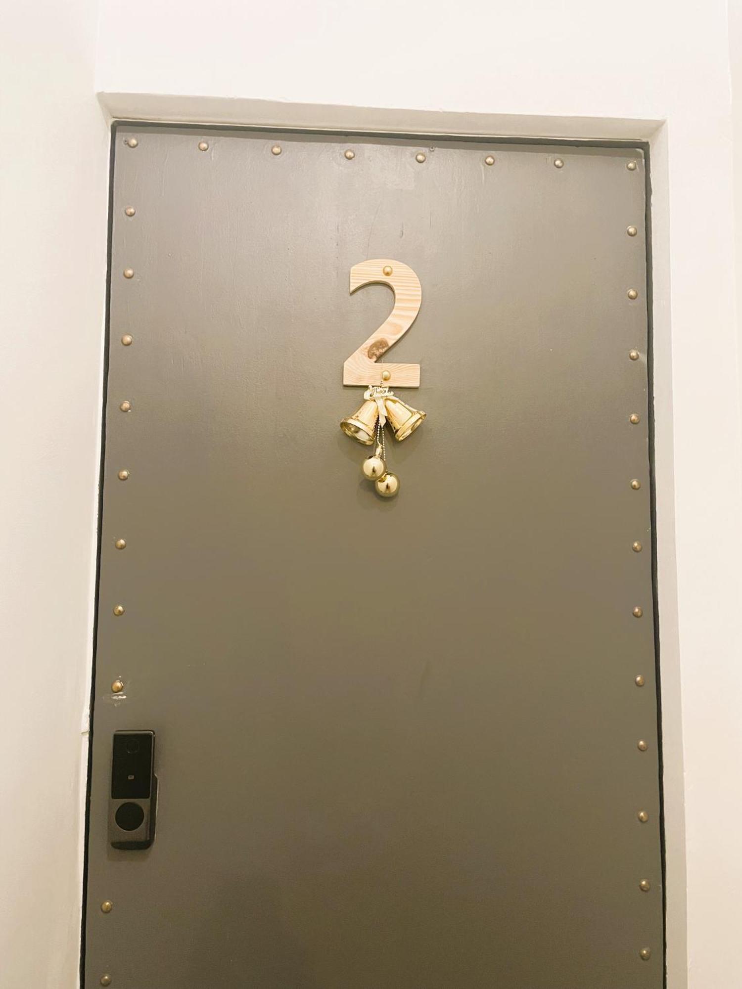 6Even Hotel - Have A Staycation In The Cafe Apartments Building Ho Şi Min Exterior foto