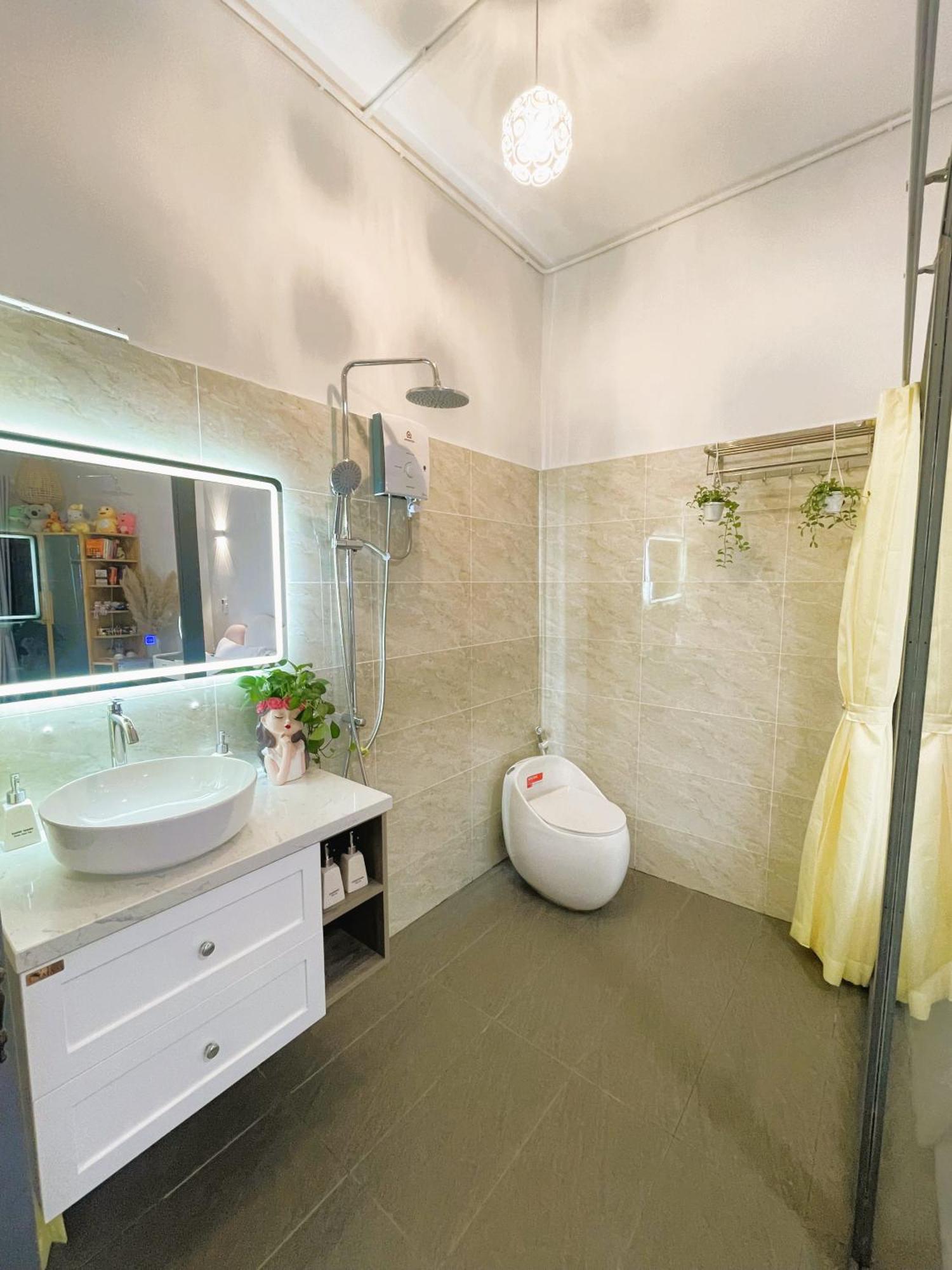 6Even Hotel - Have A Staycation In The Cafe Apartments Building Ho Şi Min Exterior foto