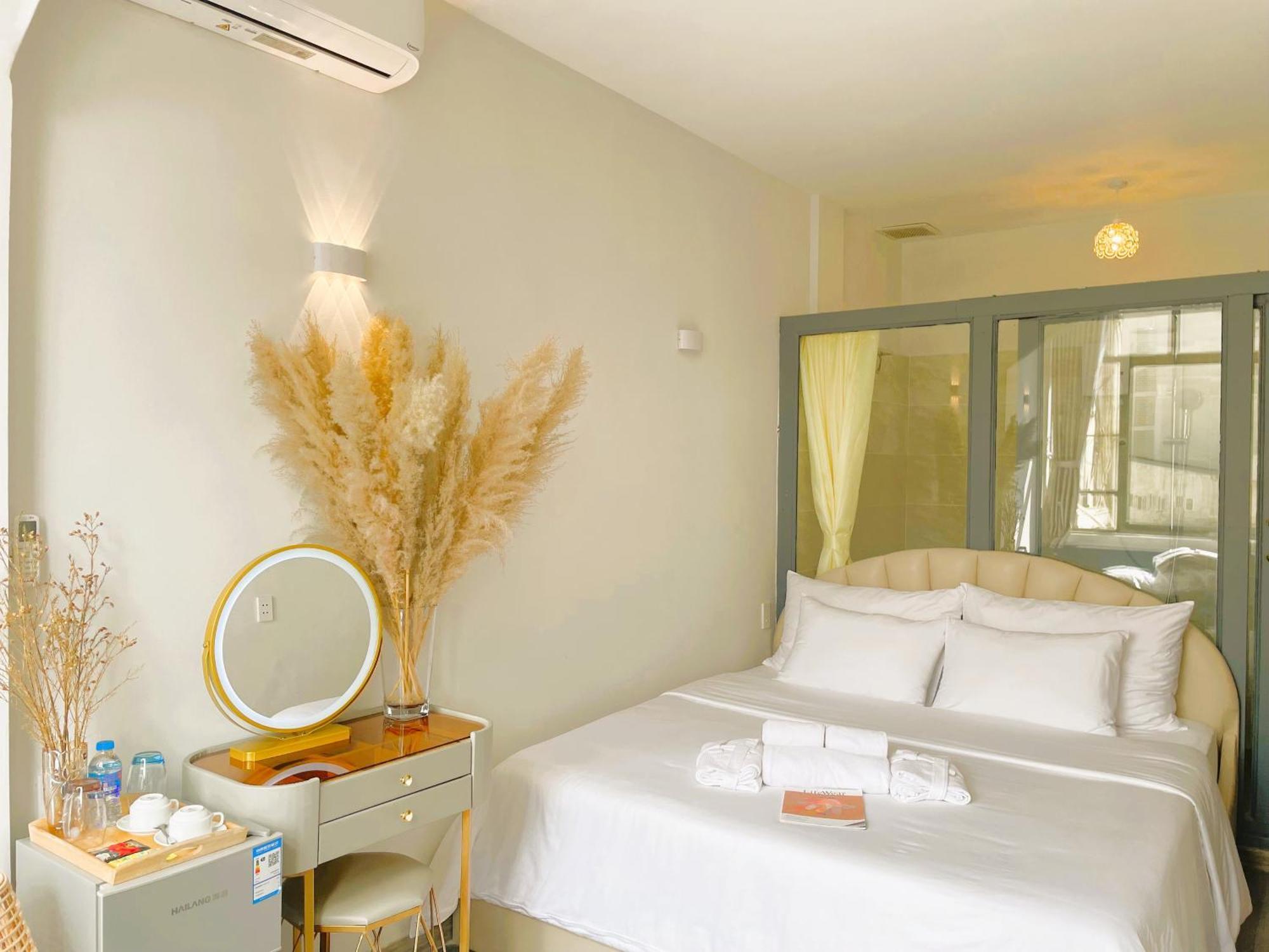 6Even Hotel - Have A Staycation In The Cafe Apartments Building Ho Şi Min Exterior foto