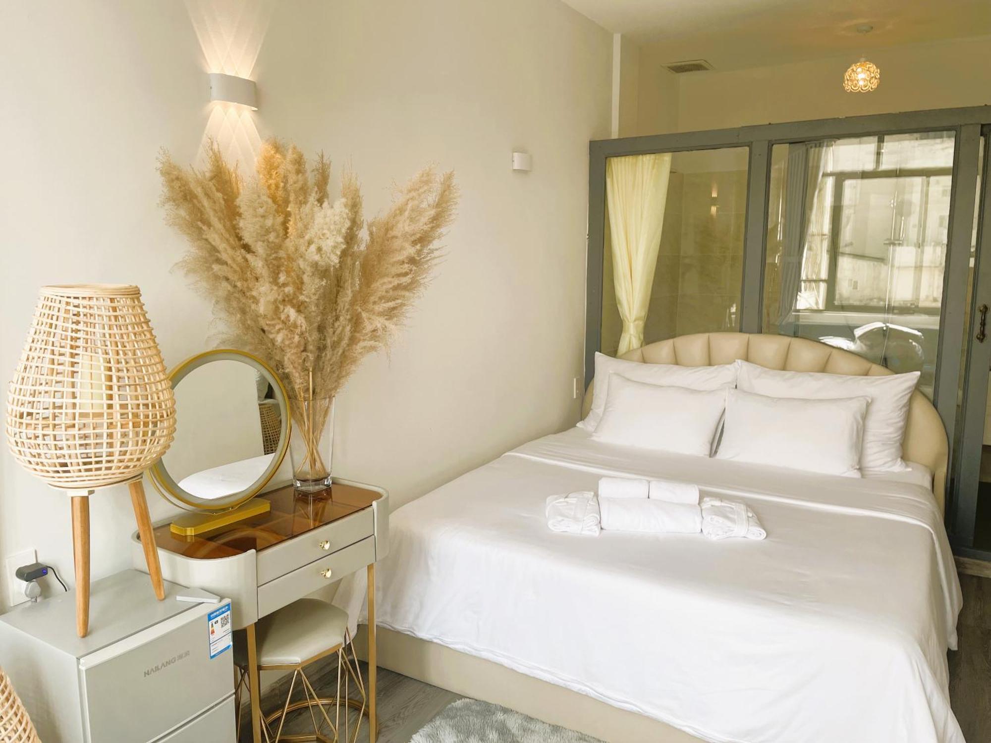 6Even Hotel - Have A Staycation In The Cafe Apartments Building Ho Şi Min Exterior foto