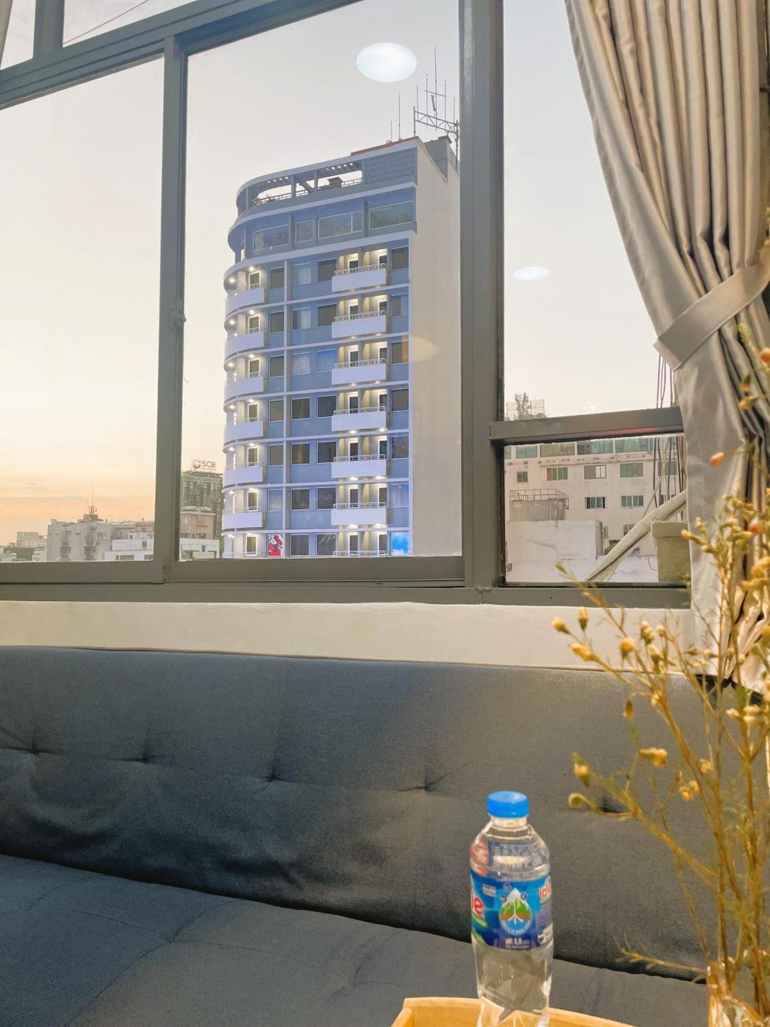 6Even Hotel - Have A Staycation In The Cafe Apartments Building Ho Şi Min Exterior foto