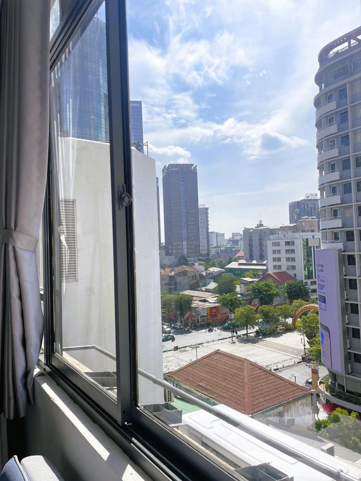6Even Hotel - Have A Staycation In The Cafe Apartments Building Ho Şi Min Exterior foto