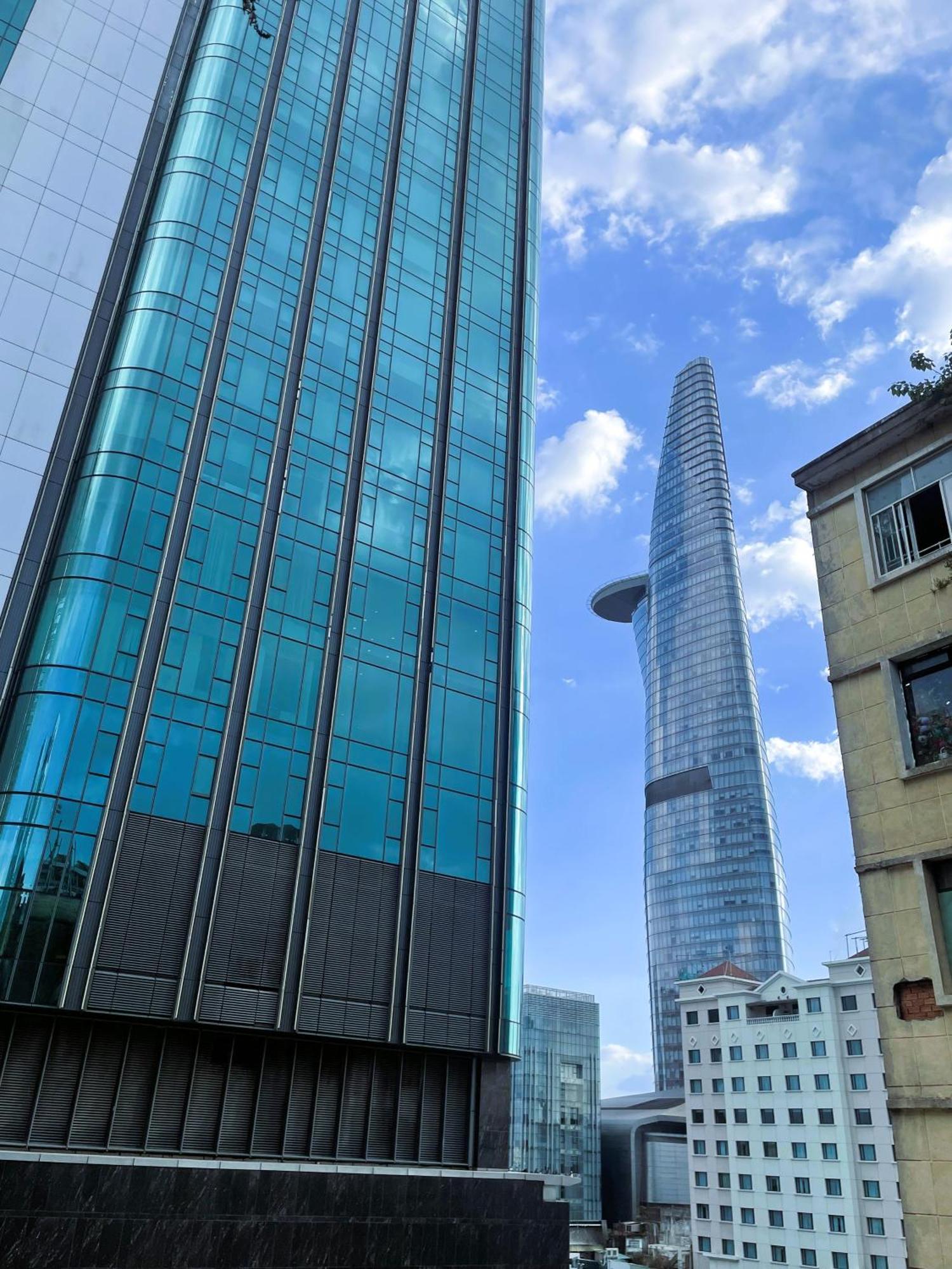 6Even Hotel - Have A Staycation In The Cafe Apartments Building Ho Şi Min Exterior foto
